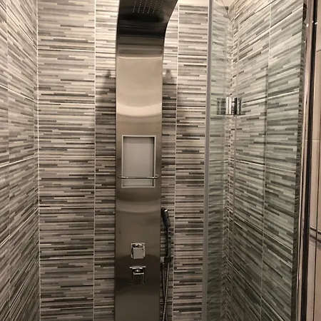 Splendido Trilocale In Centro Storico Apartment Verbania