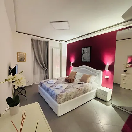 Splendido Trilocale In Centro Storico Apartment Verbania