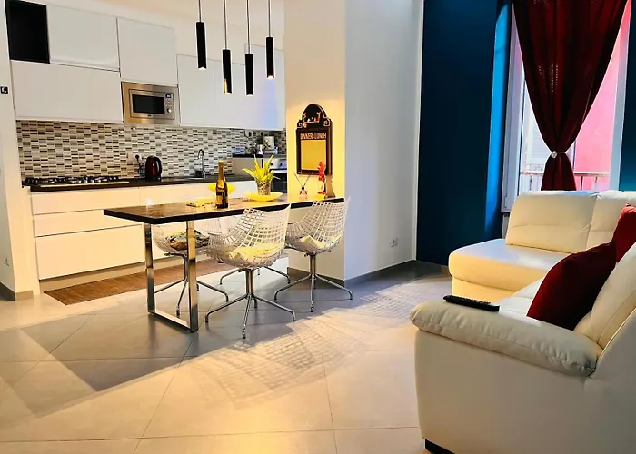 Beautiful Three-room In The Historic Center Apartament