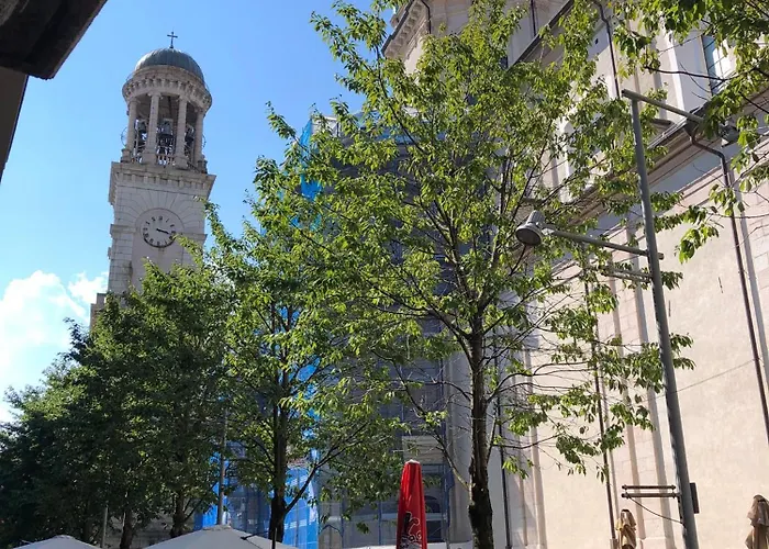 Beautiful Three-room In The Historic Center Lägenhet Verbania